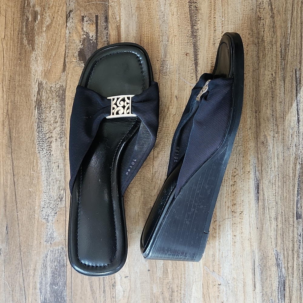 Brighton Isabel Open-Toe Black Slide-On Wedge Sandals 8.5